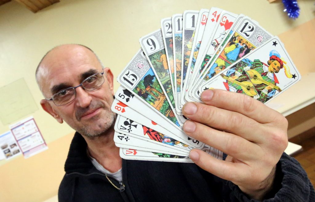 Tarot : Jeu de cartes Tarot a Thionville